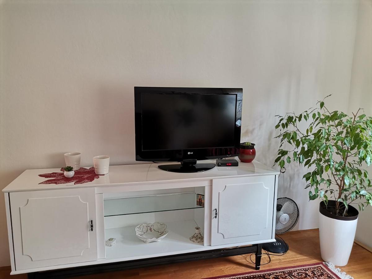 Appartamento Kelizual Gornji Milanovac Esterno foto